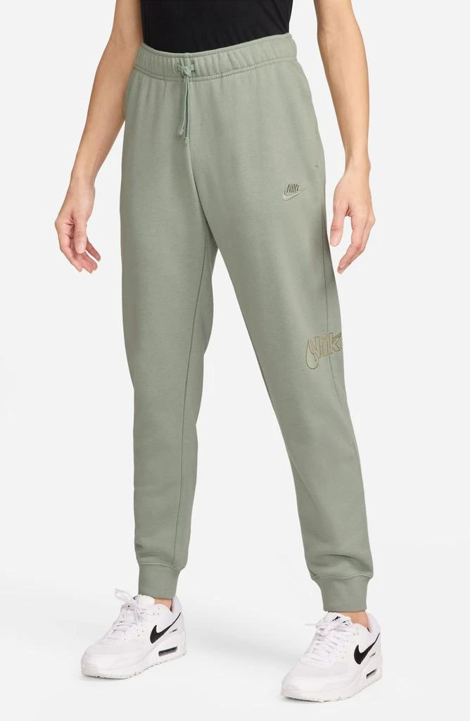 NIKE Sportswear Club Fleece Joggers 1