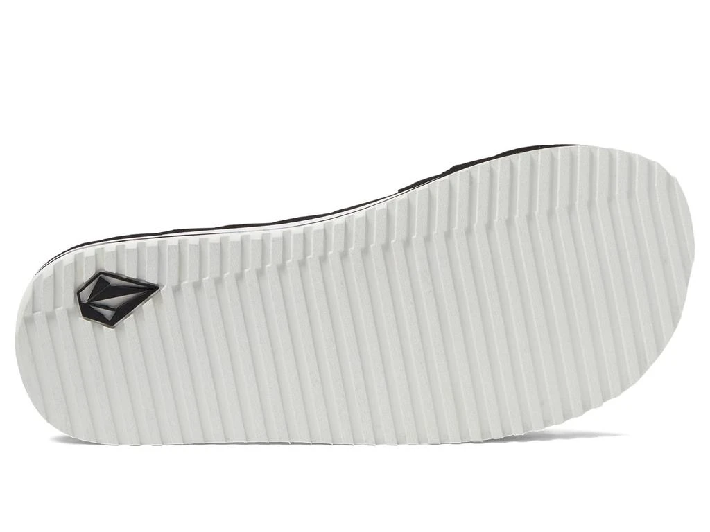 Volcom Recliner Slide 3