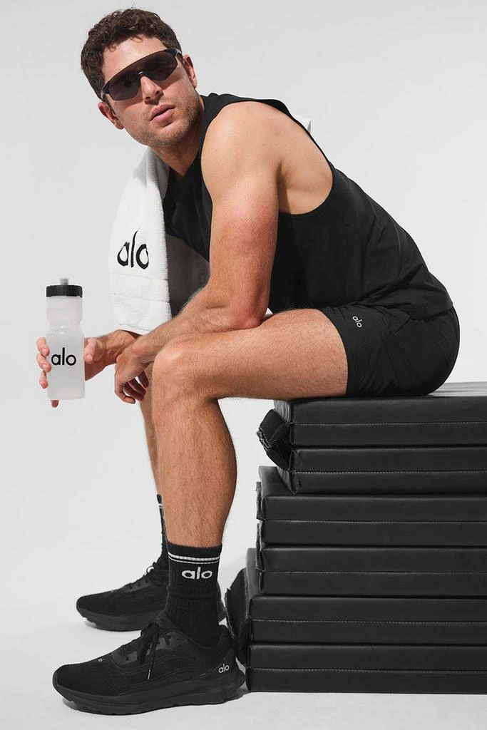 Alo 5" Circuit Short - Black 4