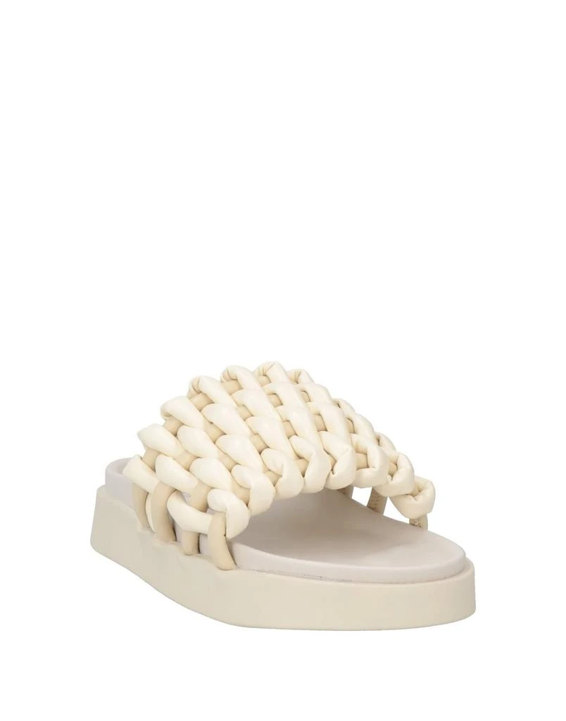 INUIKII Sandals 2