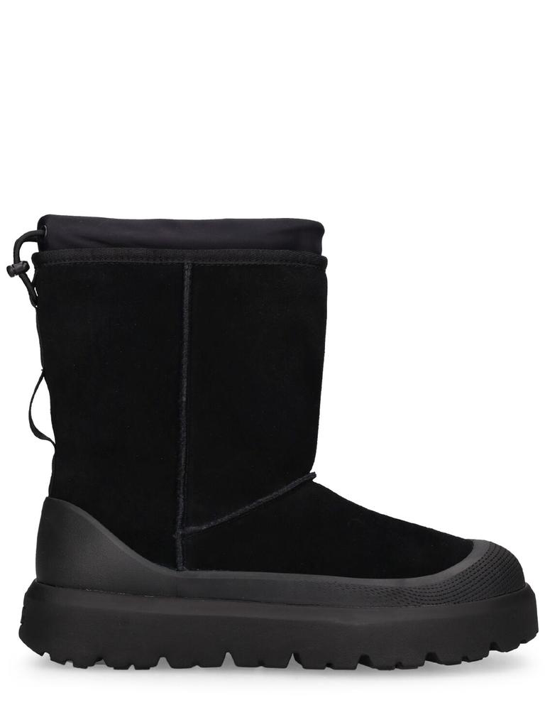 UGG Classic Short Weather Hybrid