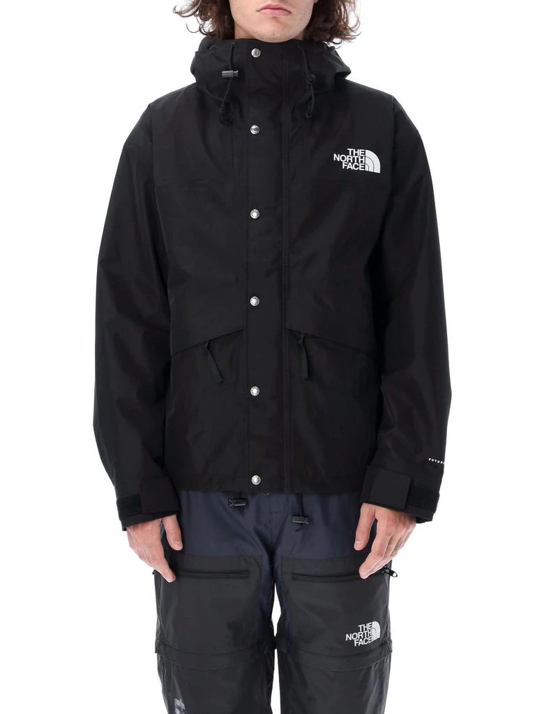 The North Face The North Face Logo-Embroidered Hooded Windbreaker 1