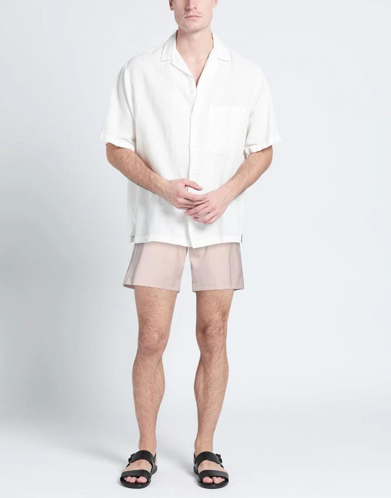 BONSAI Shorts
Bermuda 2