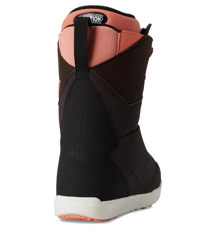 Thirty Two Lashed Bradshaw 
24 5