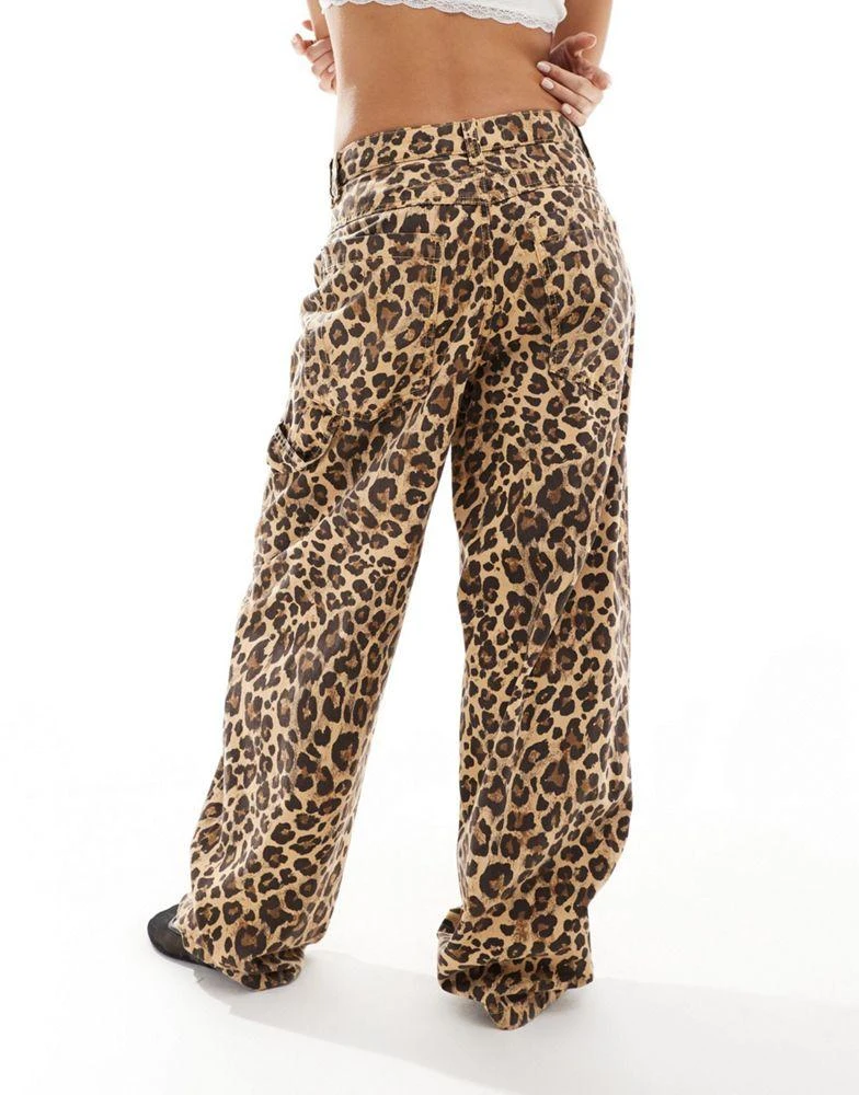 Bershka Bershka carpenter trousers in leopard print 6