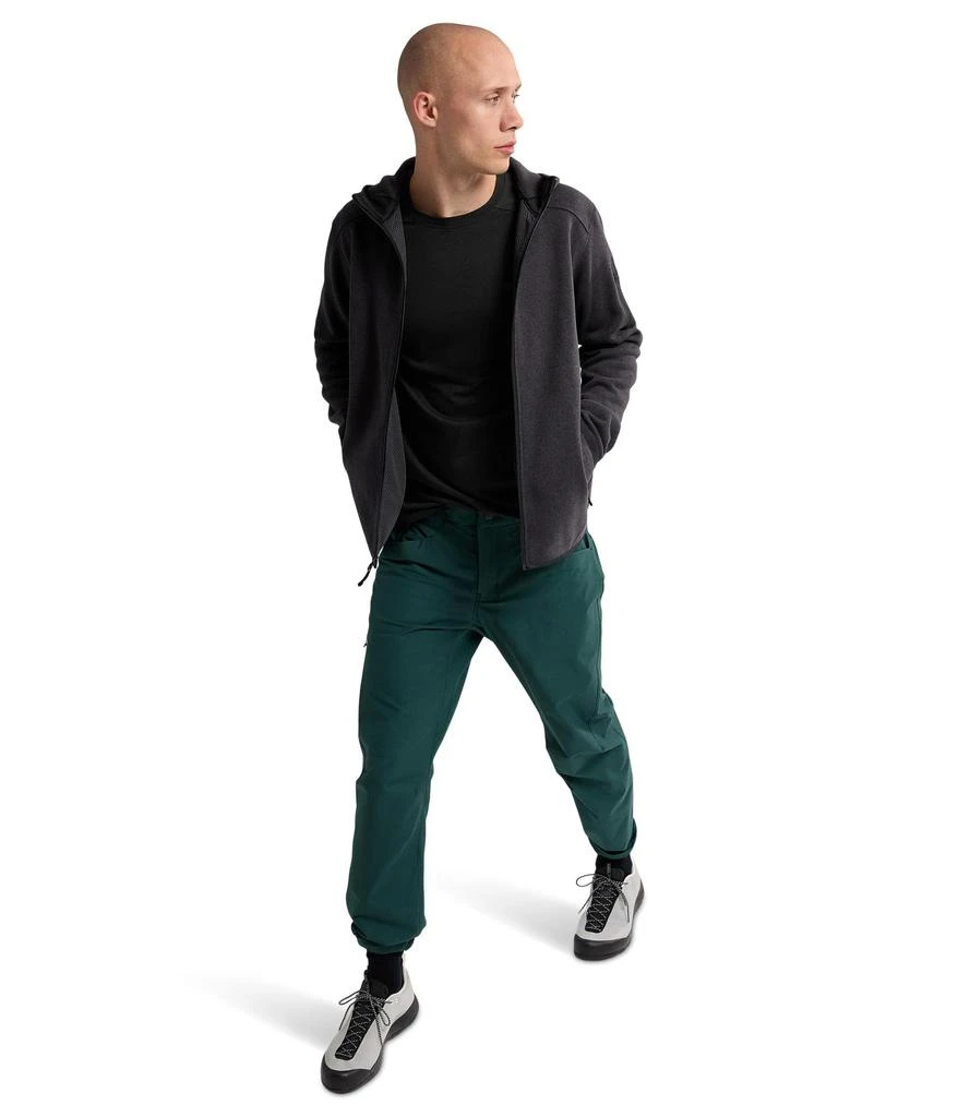 Arc'teryx Covert Hoody 3