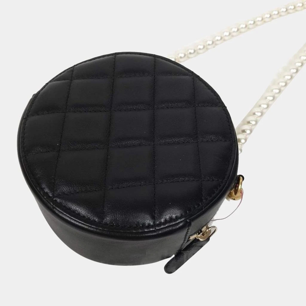 Chanel Chanel pearl chain round Crossbody bag 2