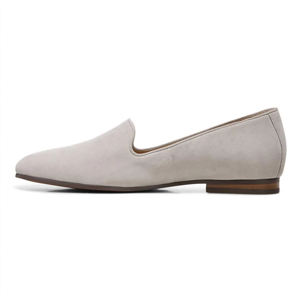 VIONIC WOMEN'S WILLA LOAFER - MEDIUM WIDTH 3