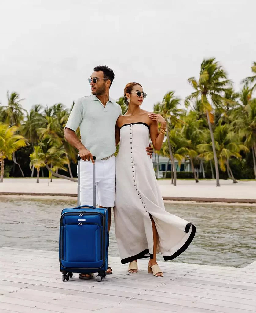 Samsonite X-Tralight 4 20" Carry-On Expandable Spinner 9