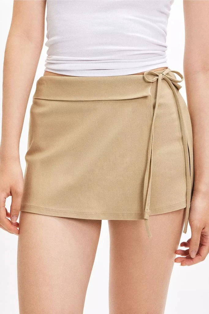 BDG BDG Bengaline Wrap Tie-Front Micro Skort 2