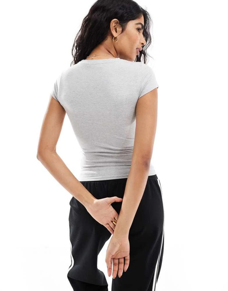 Cotton:On Cotton On jersey crew tee in grey 4