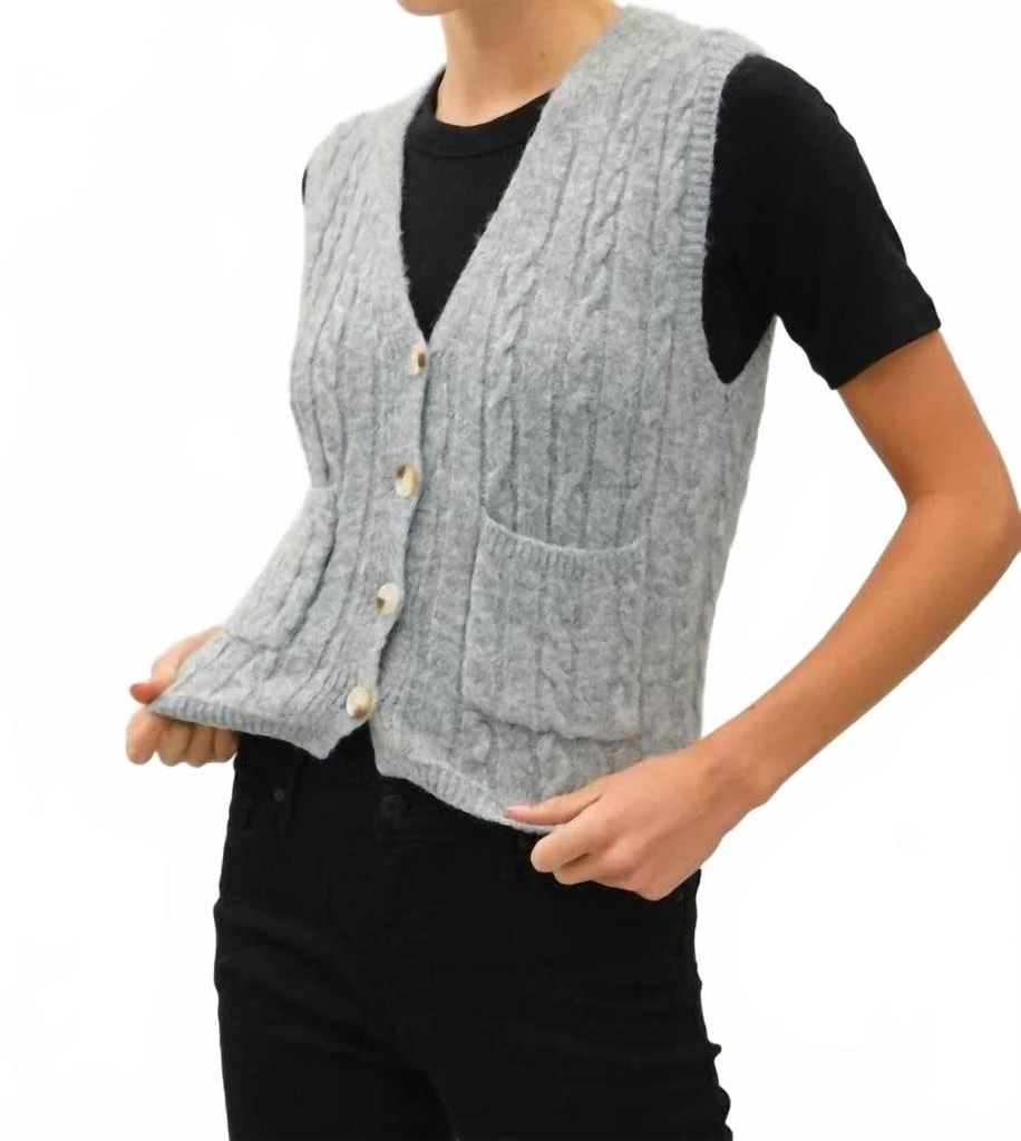 be cool Varsity Style Sweater Vest In Heather Grey - Hoc Winter