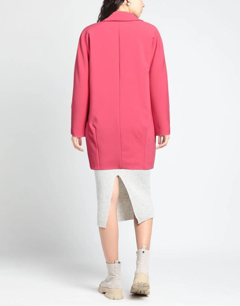 ANNIE P. Coat 3