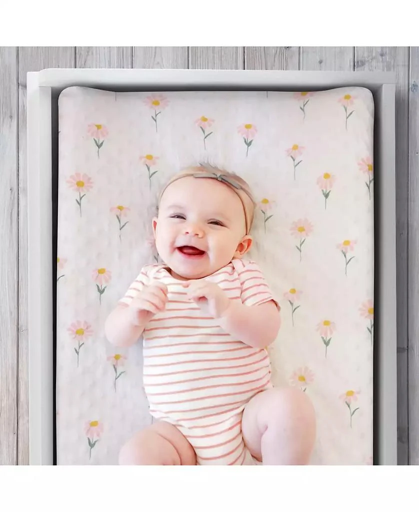 The Peanutshell Changing Pad Cover for Baby Girls, Daisy Plush Minky 2