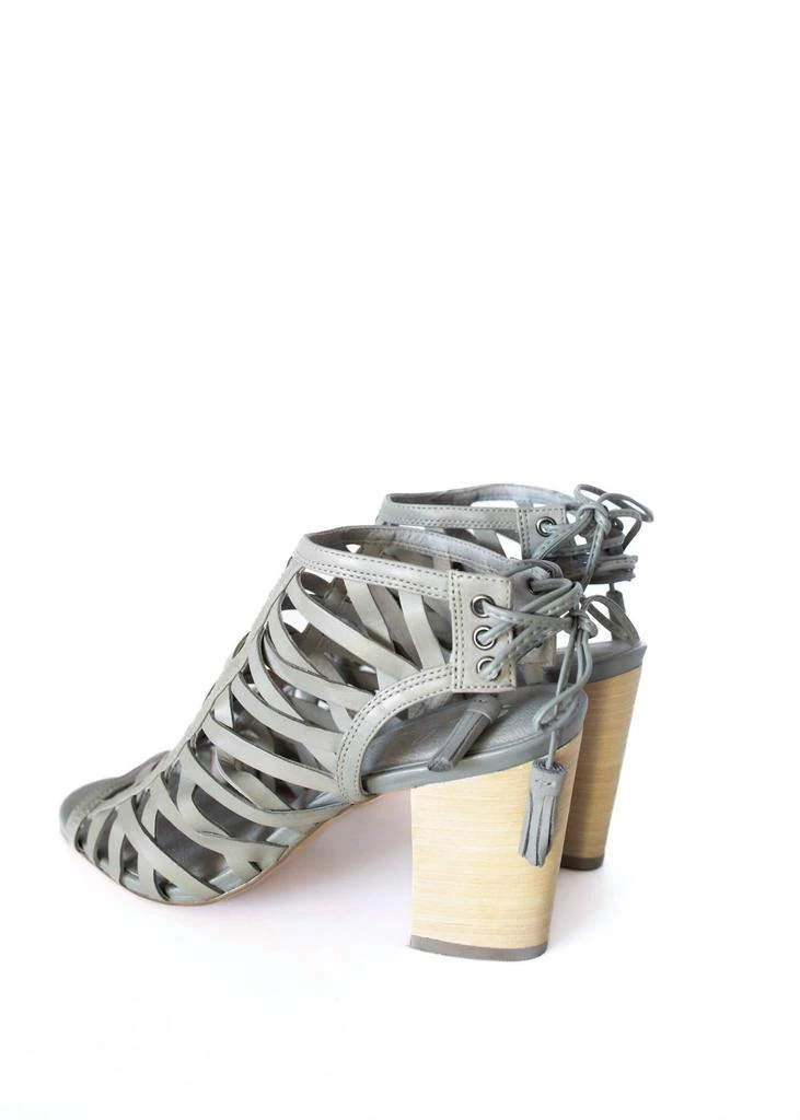 Sbicca Women's Geovana Leather Caged Sandal 5