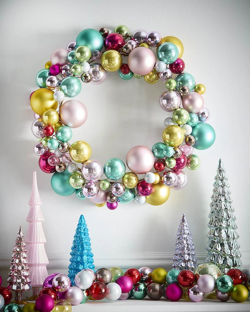 Cody Foster 
Co Merriment 30" Wreath