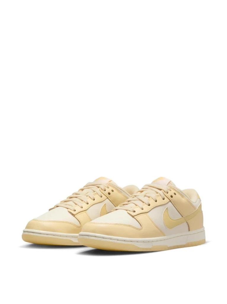 NIKE Dunk Low Sneakers 2