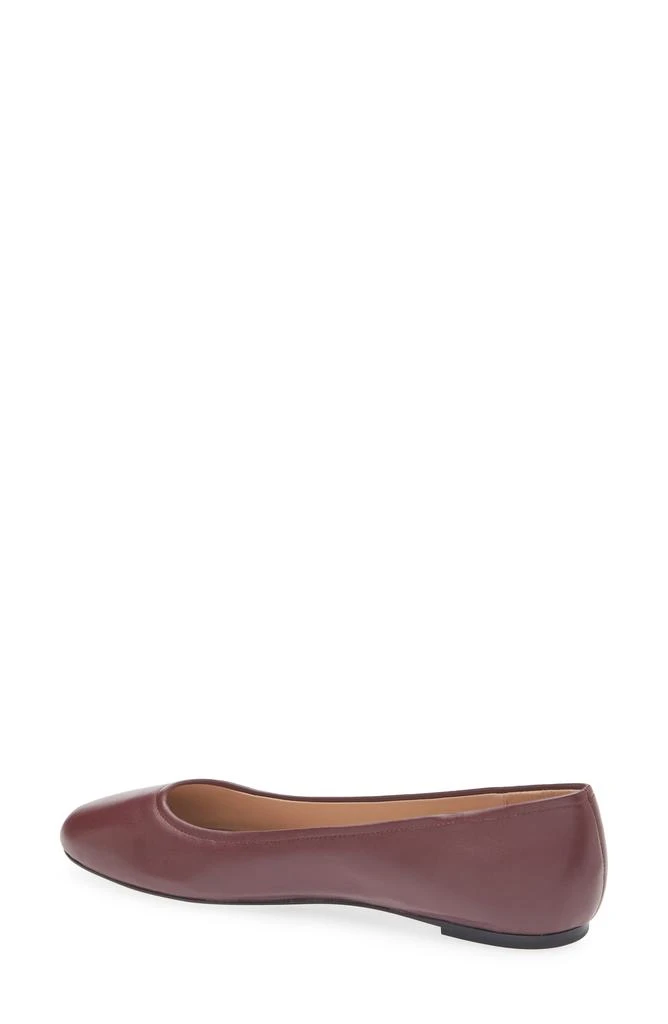 Stuart Weitzman Nadine Ballet Flat 2
