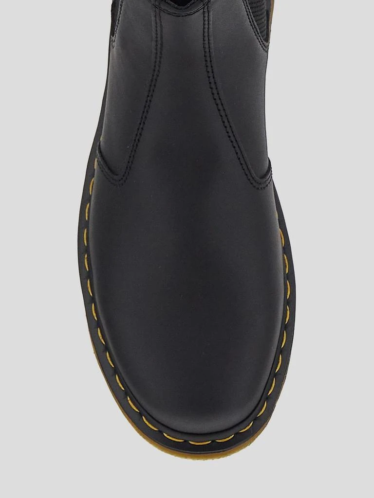 Dr. Martens Dr. Martens 2976 Chelsea Boots 4