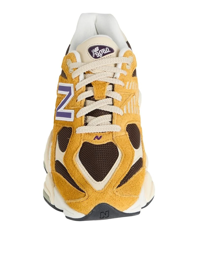 New Balance Sneakers 4