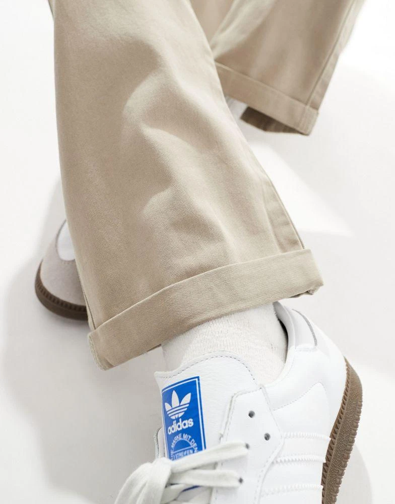 ASOS ASOS DESIGN straight chino in washed beige 2