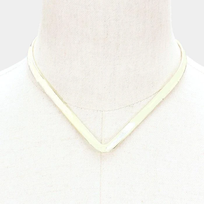 FASHNZFAB Metal V-neck open choker necklace