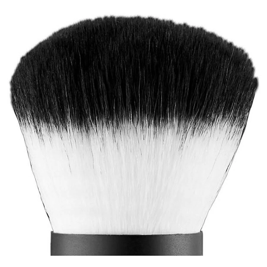 e.l.f. Studio Kabuki Face Brush 3