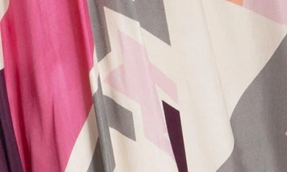 SAACHI Abstract Geometric Keyhole Caftan 6