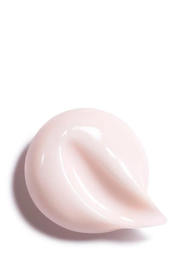 Chanel Smooths - Firms - Illuminates 2