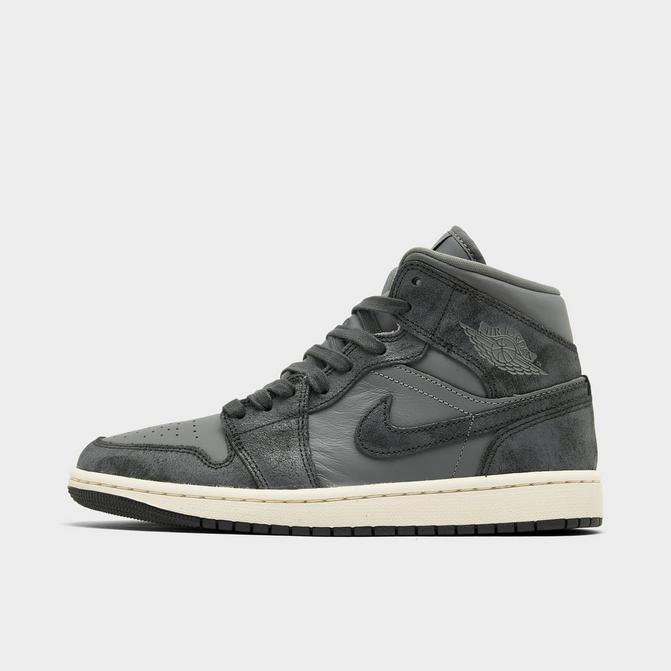 Jordan Women's Air Jordan Retro 1 Mid SE Casual Shoes