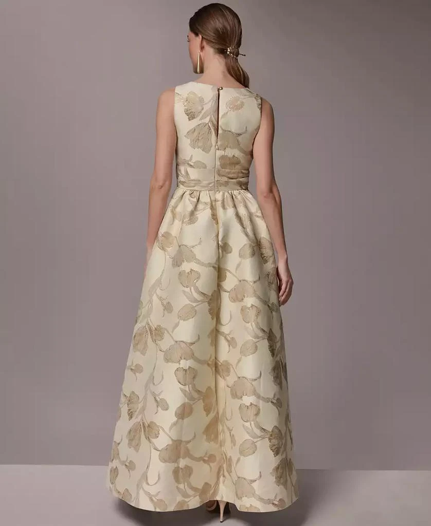 Donna Karan Women
s V-Neck Ball Gown 6