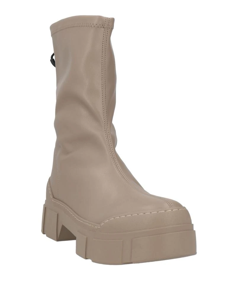 VIC MATIĒ Ankle boot 2