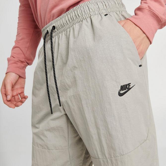 nike commuter pants