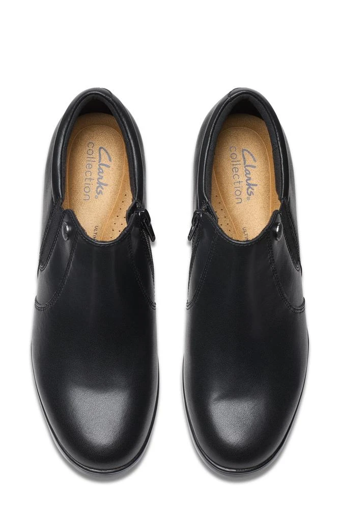 Clarks Emily Reyna Bootie 4