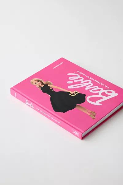 お値下げ中　Barbie : celebration d‘une icone Urban Outfitters Barbie: The Celebration Of An Icon By