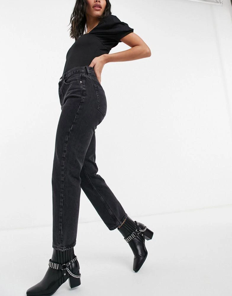 Topshop Topshop Editor straight leg jeans in worn black 4