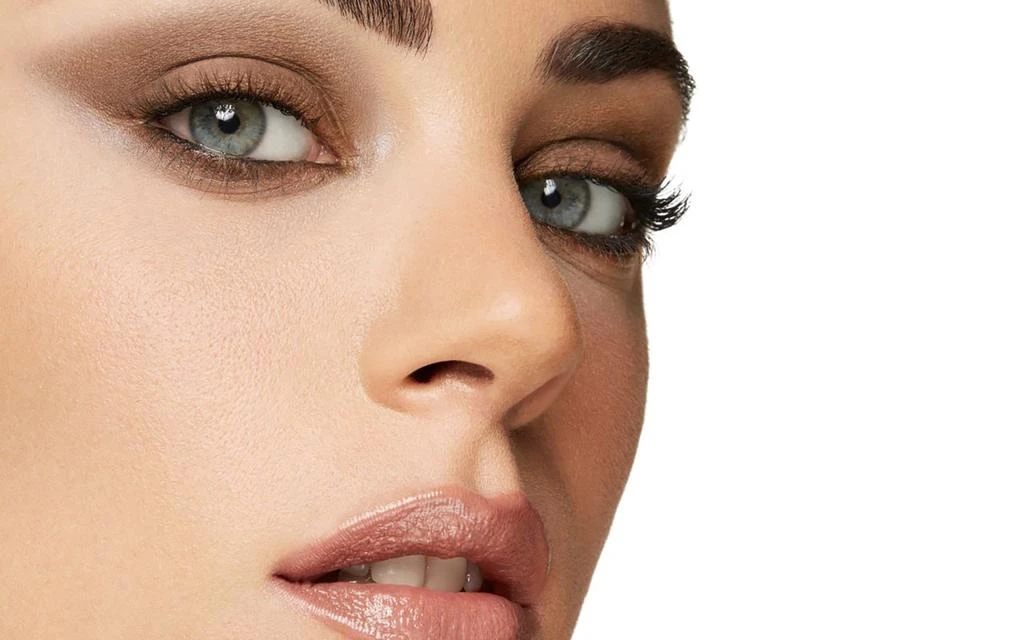 PUPA Milano Vamp! Matt Compact Eyeshadow - 040 Warm Nude by  for Women - 0.088 oz Eye Shadow 2