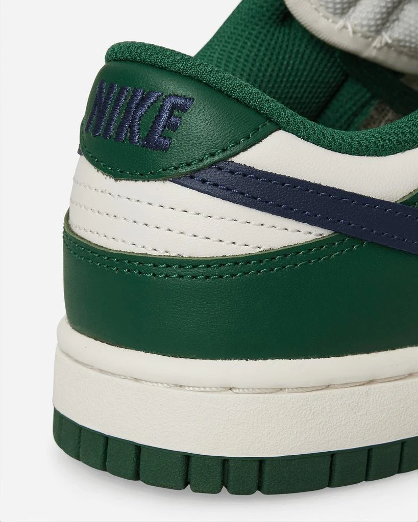 NIKE WMNS Dunk Low Sneakers Gorge Green 6