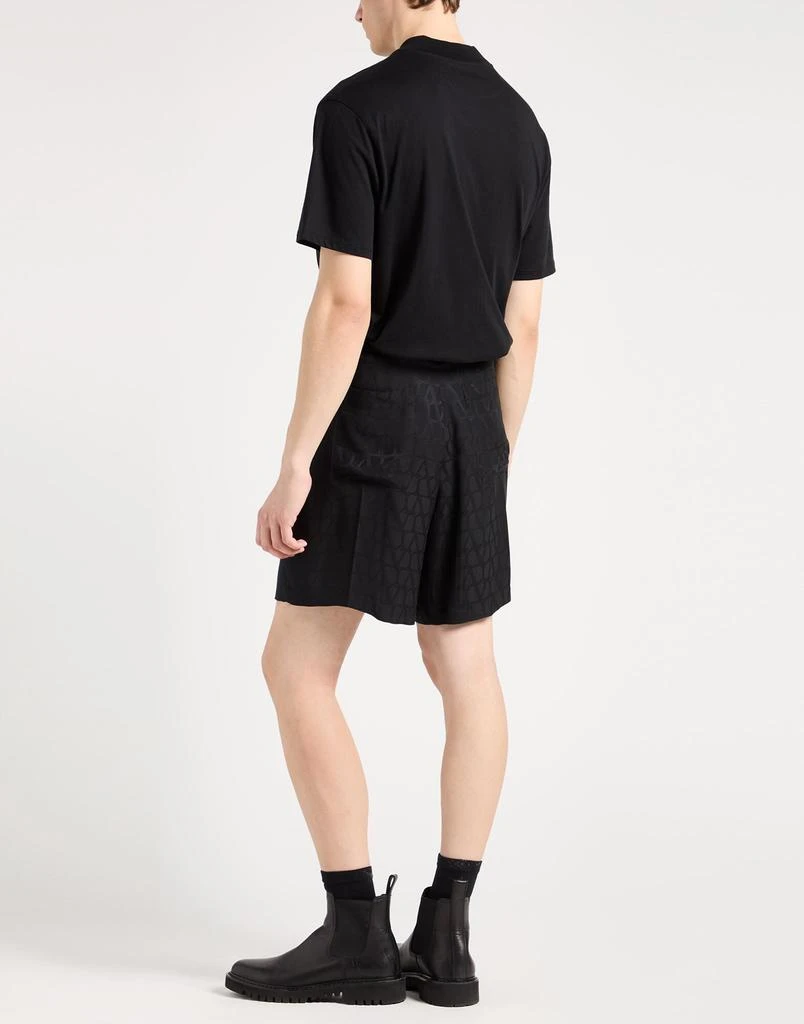 Valentino Shorts
Bermuda 4