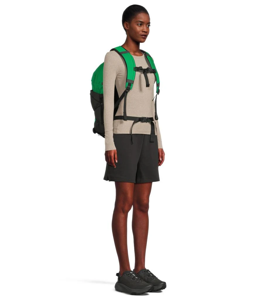 The North Face Borealis 6