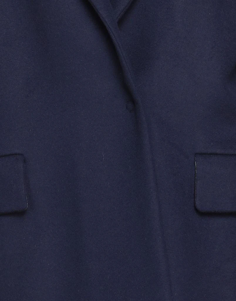 ANNIE P. Coat 4