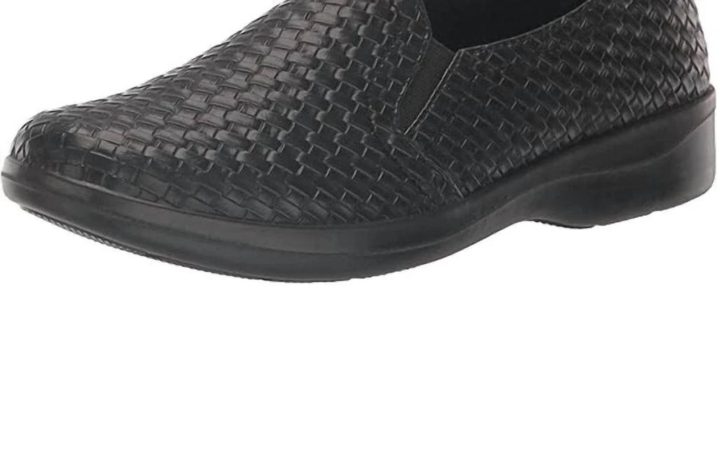 Easy Street Easy Street - Women's Eternity Sneaker - Narrow 1
