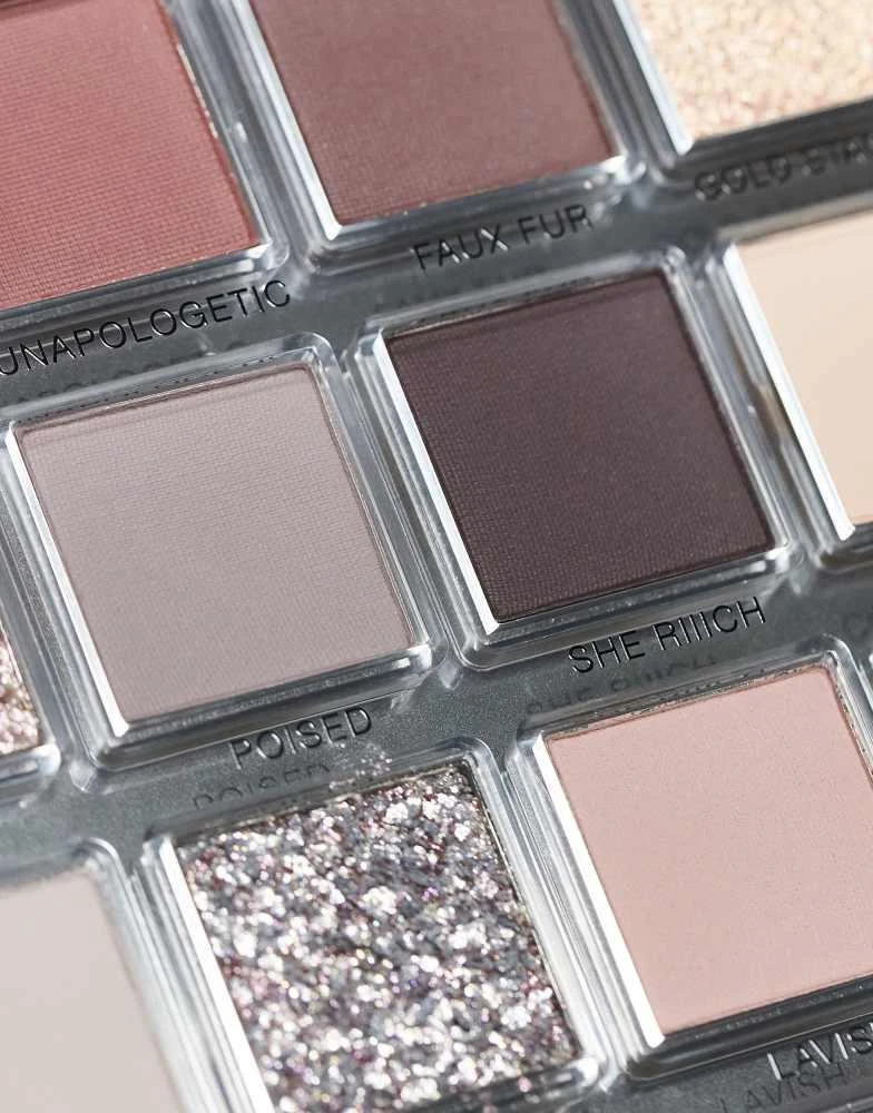 Huda Beauty Huda Beauty Icy Nude 18 well palette 2
