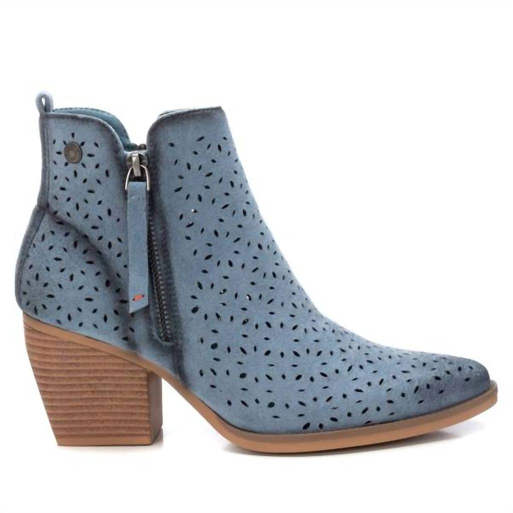 Refresh Women's Ankle Booties In Blue