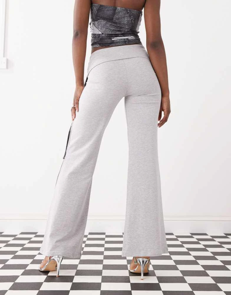 Edikted Edikted wide leg fitted fold over trousers in grey 3