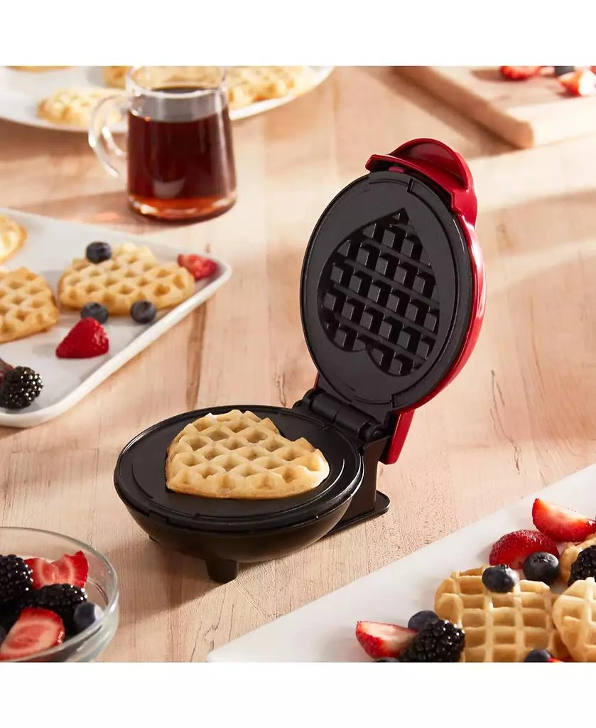 Dash Mini Heart Waffle Maker 3