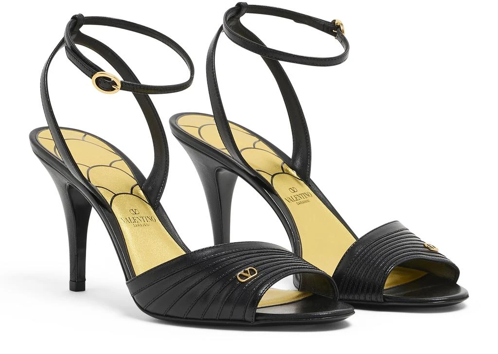 Valentino Garavani Ladycrush sandals 3