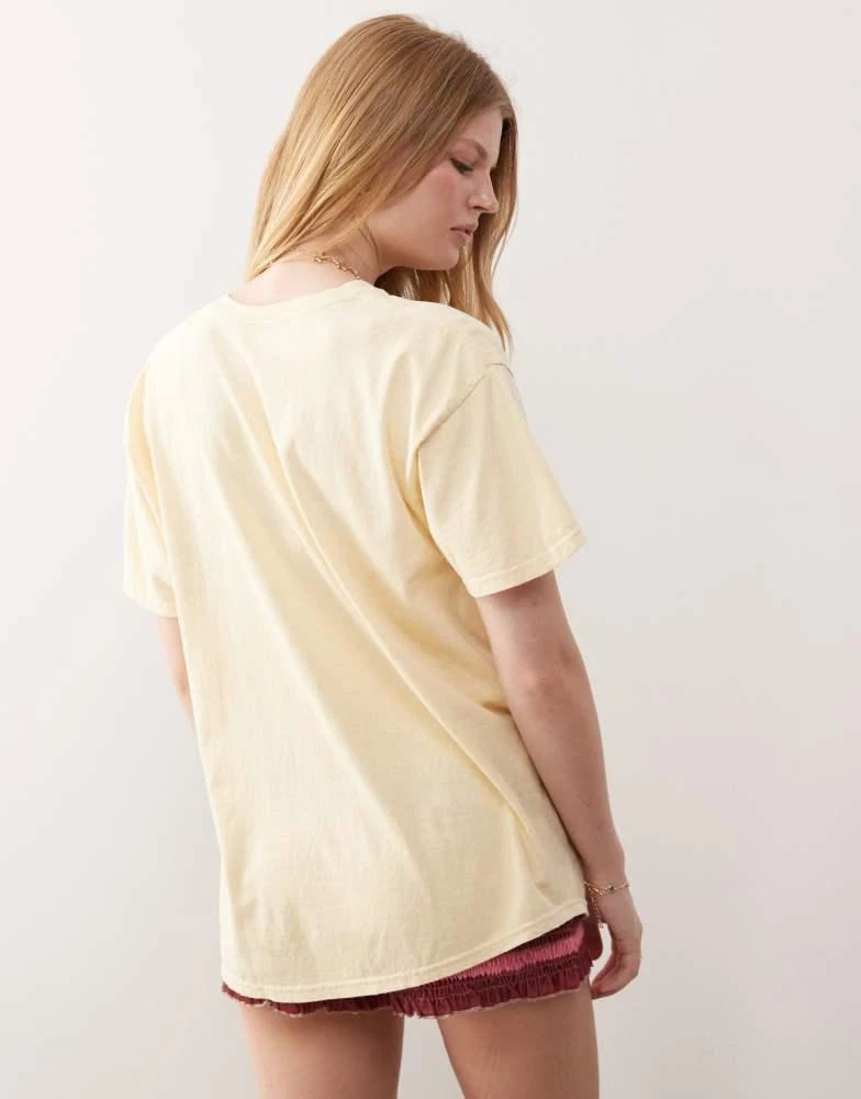 Reclaimed Vintage Reclaimed Vintage oversized t-shirt with lime print in yellow 2