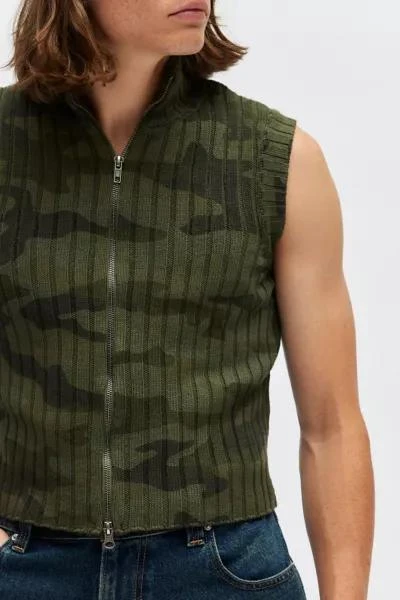 Jaded London Jaded London Camo Polar Knit Vest 5