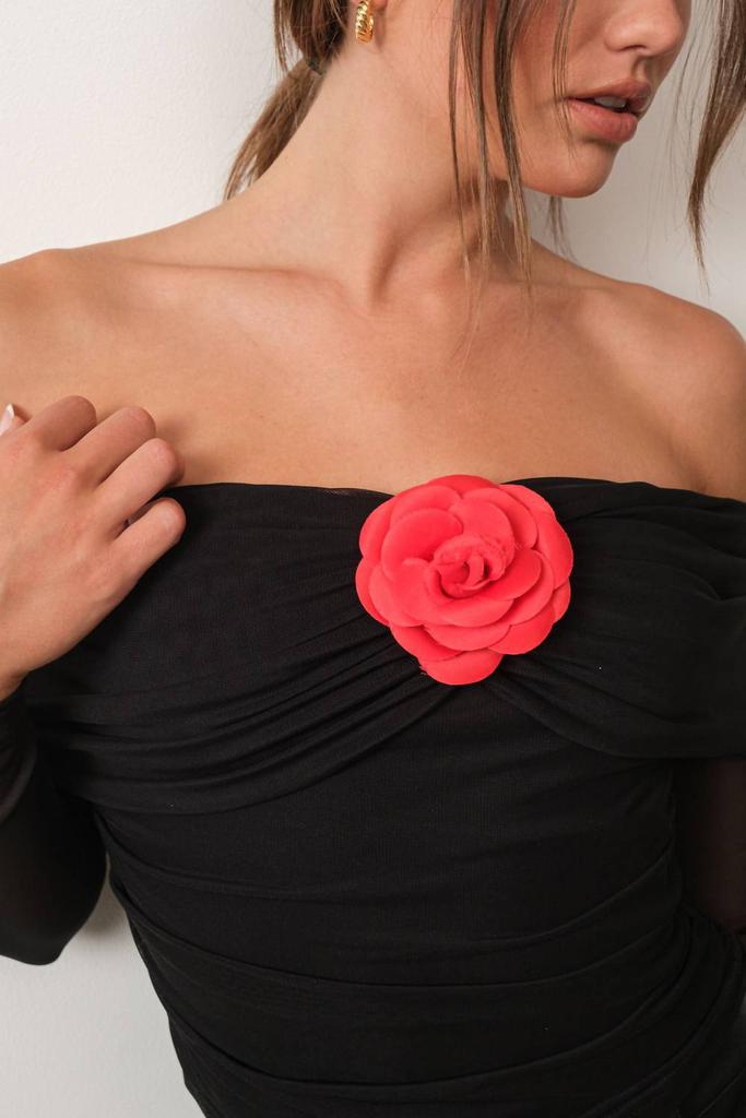 Pretty Garbage Pretty Garbage - Dixie Rosette Off Shoulder Top